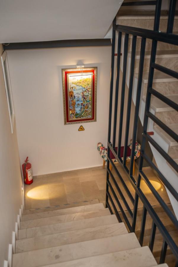Ece Marina Suites Fethiye Bagian luar foto
