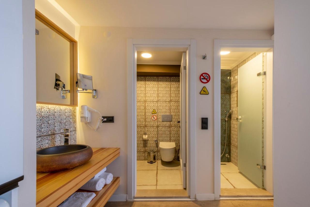 Ece Marina Suites Fethiye Bagian luar foto