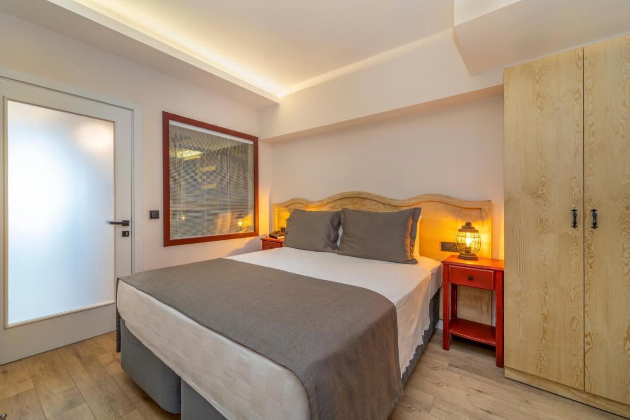 Ece Marina Suites Fethiye Bagian luar foto