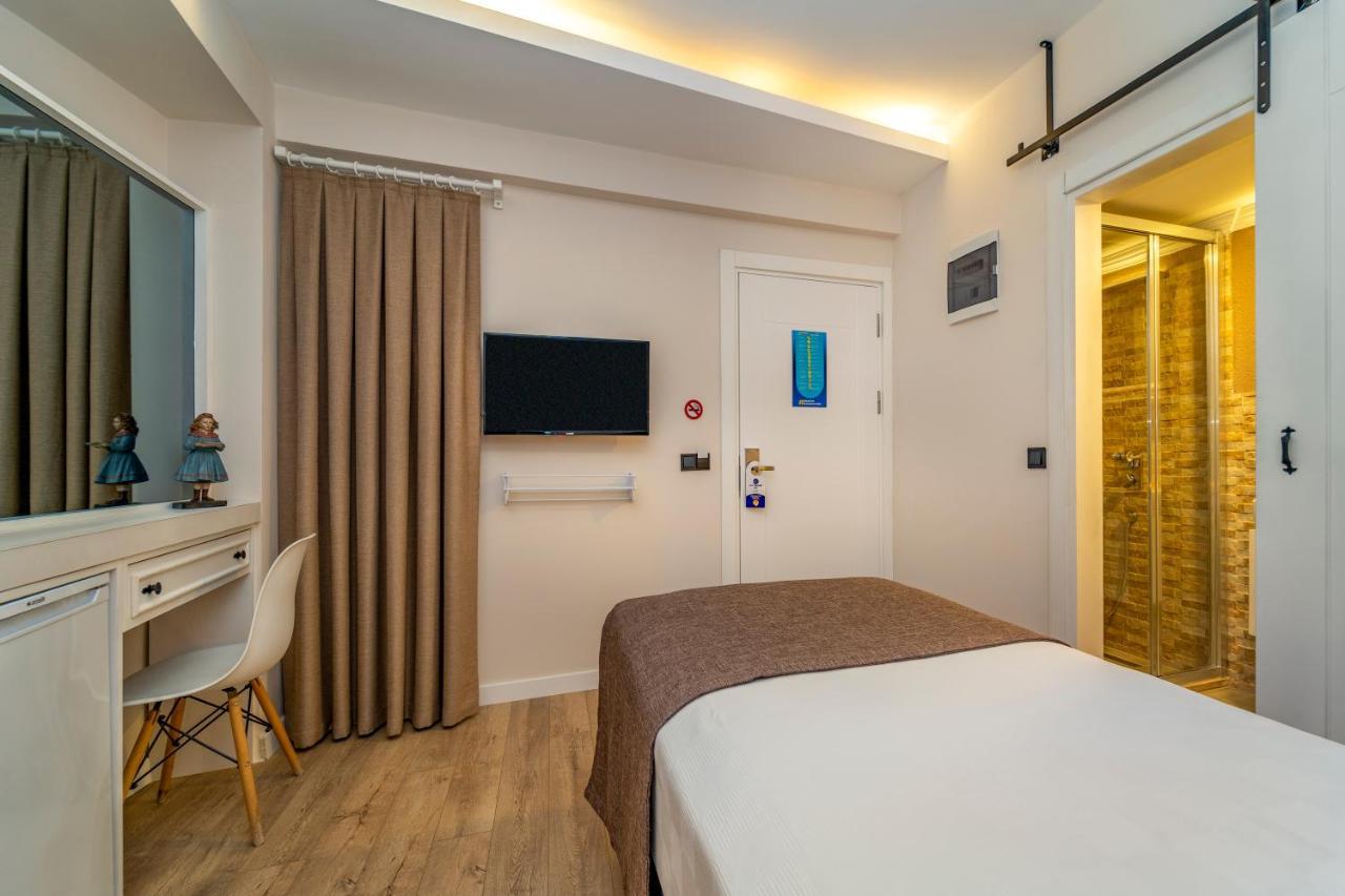 Ece Marina Suites Fethiye Bagian luar foto