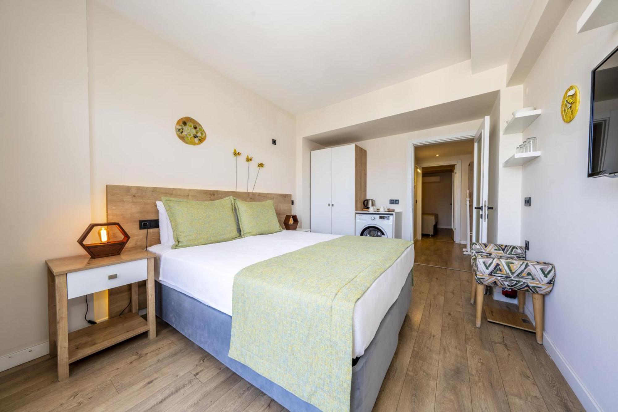Ece Marina Suites Fethiye Bagian luar foto